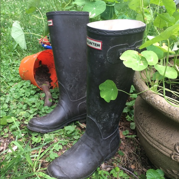 Hunter Shoes - Hunter Tall Original Rubber Boots  Size 6 EU 37